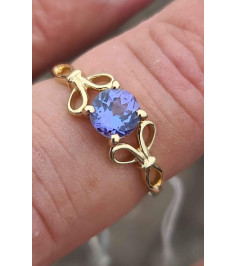 9ct Gold Tanzanite Ring